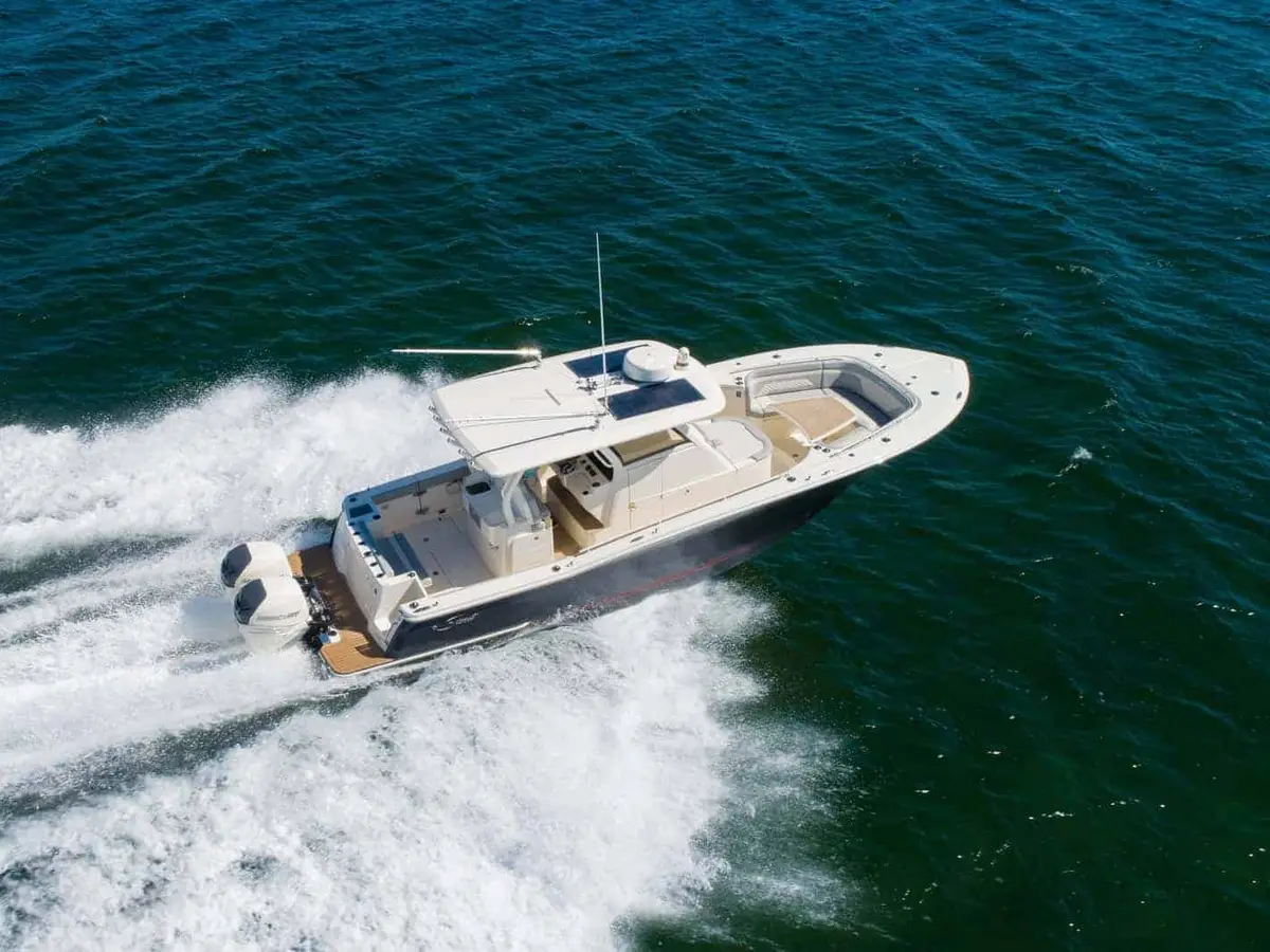 Scout 330 LXF